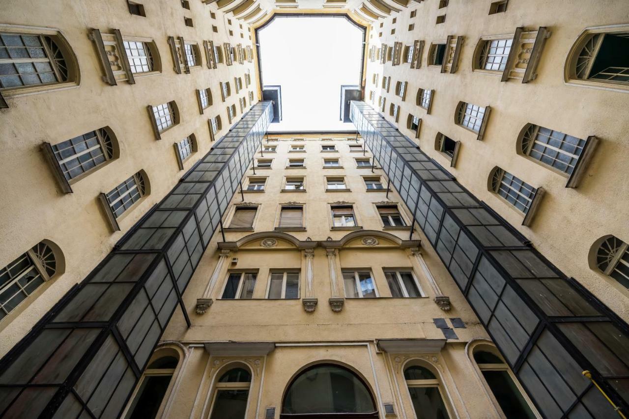 Da Vinci Art Home Budapest Bagian luar foto